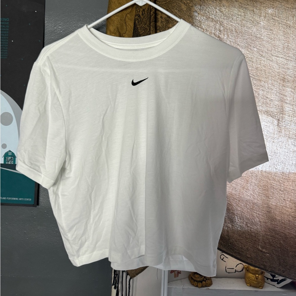 Black embroidered Nike crop